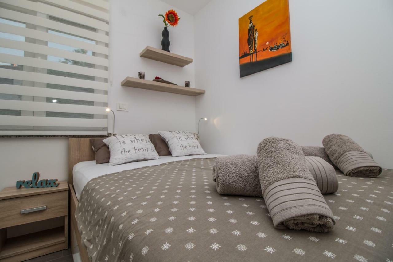 Sunny Point Apartment Rovinj Exterior foto