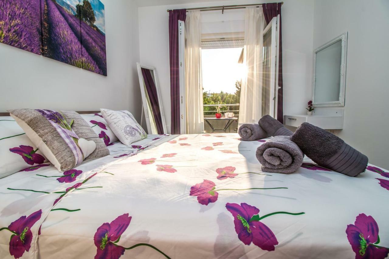 Sunny Point Apartment Rovinj Exterior foto