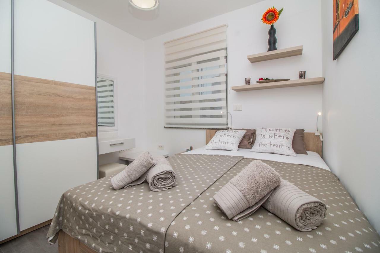Sunny Point Apartment Rovinj Exterior foto