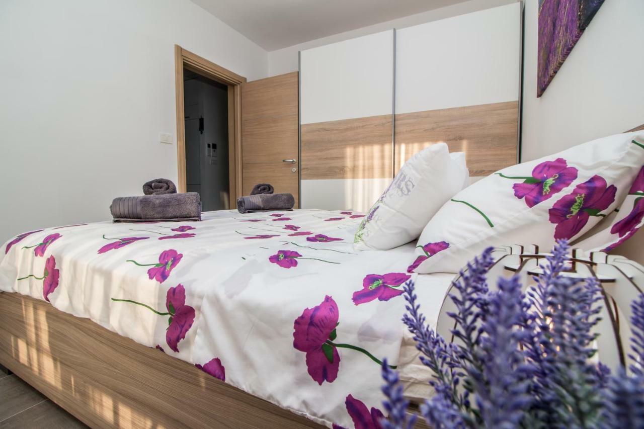Sunny Point Apartment Rovinj Exterior foto